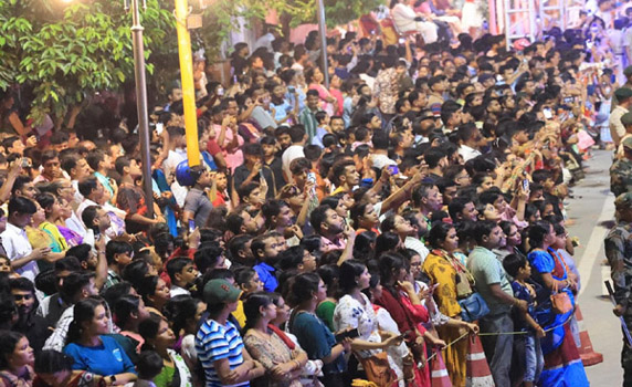 Puja Carnival Mayer Gomon draws huge crowd in Agartala.